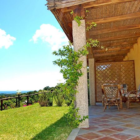 Li Teggi Turismo Rurale San Teodoro  Extérieur photo
