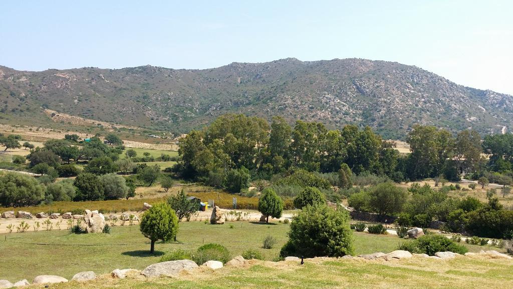 Li Teggi Turismo Rurale San Teodoro  Extérieur photo