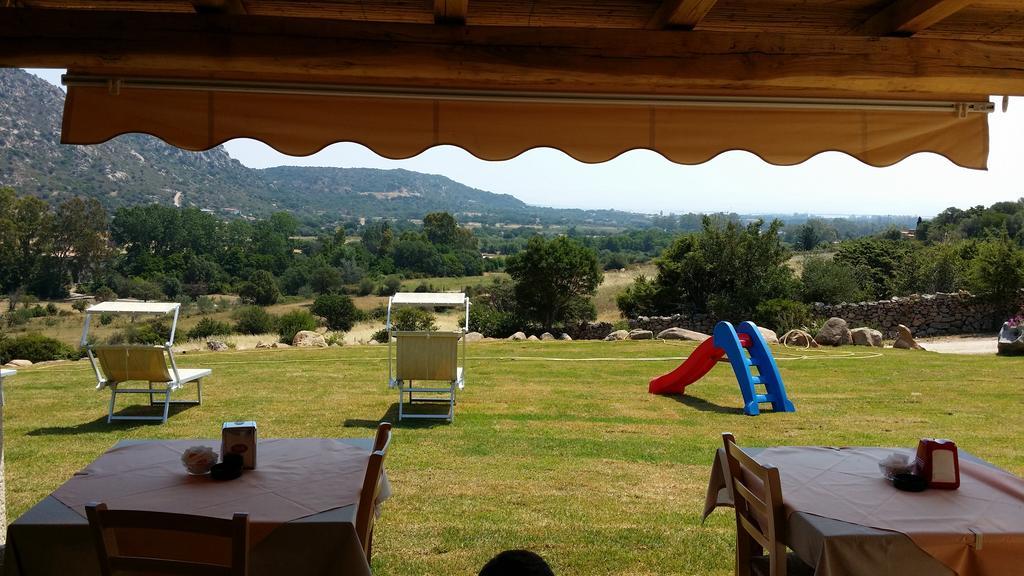Li Teggi Turismo Rurale San Teodoro  Extérieur photo