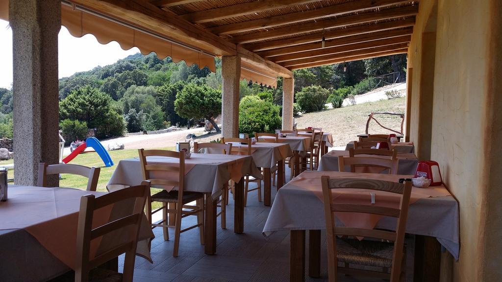 Li Teggi Turismo Rurale San Teodoro  Extérieur photo