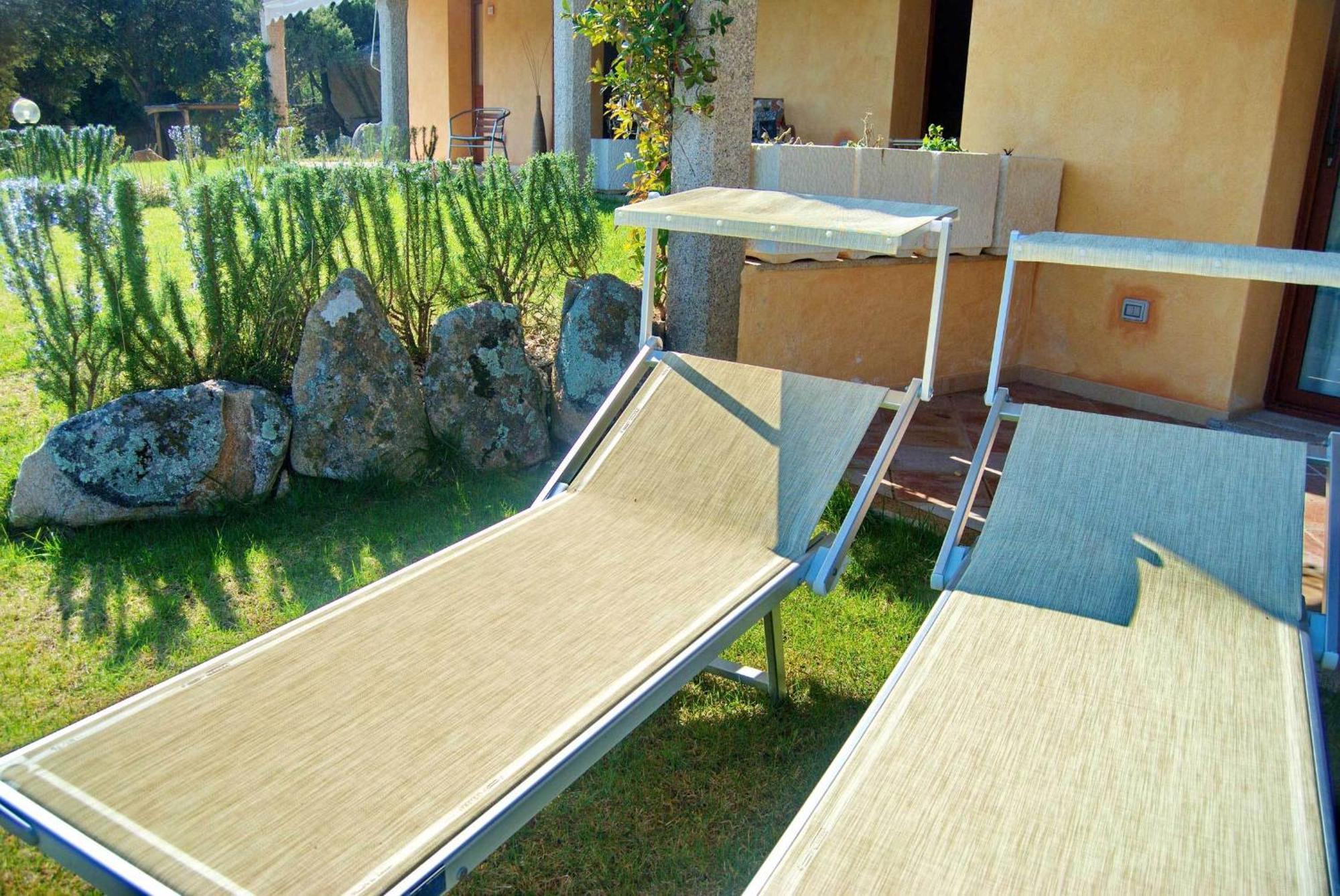 Li Teggi Turismo Rurale San Teodoro  Extérieur photo